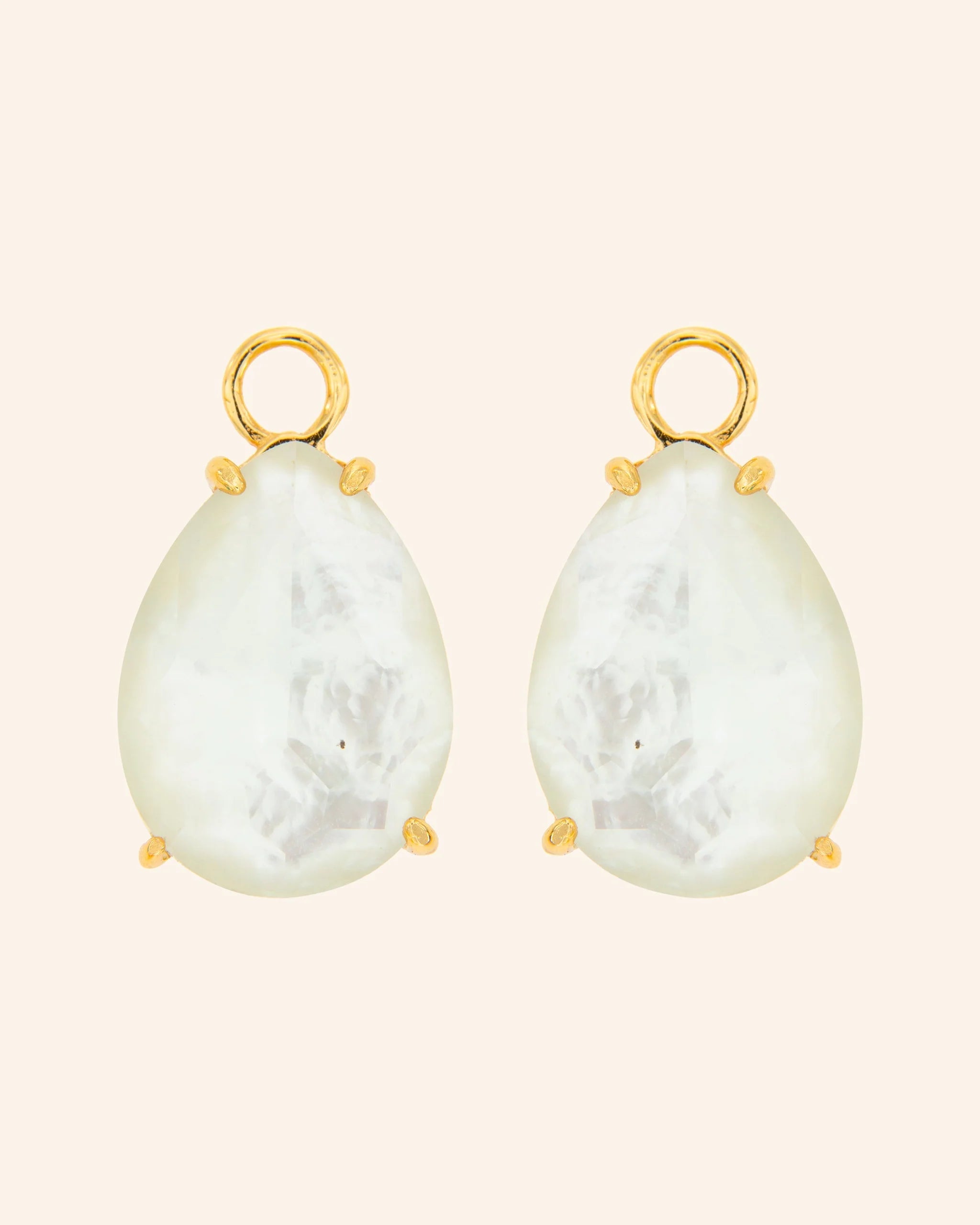 Lágrimas Kraz con madreperla blanca y cuarzo