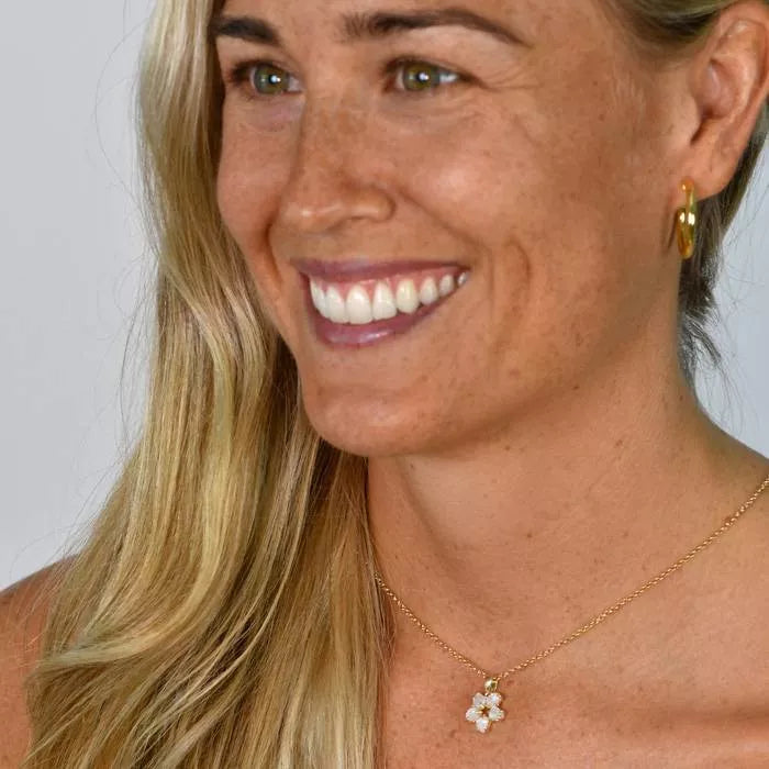 Colgante Jazmín con madreperla blanca