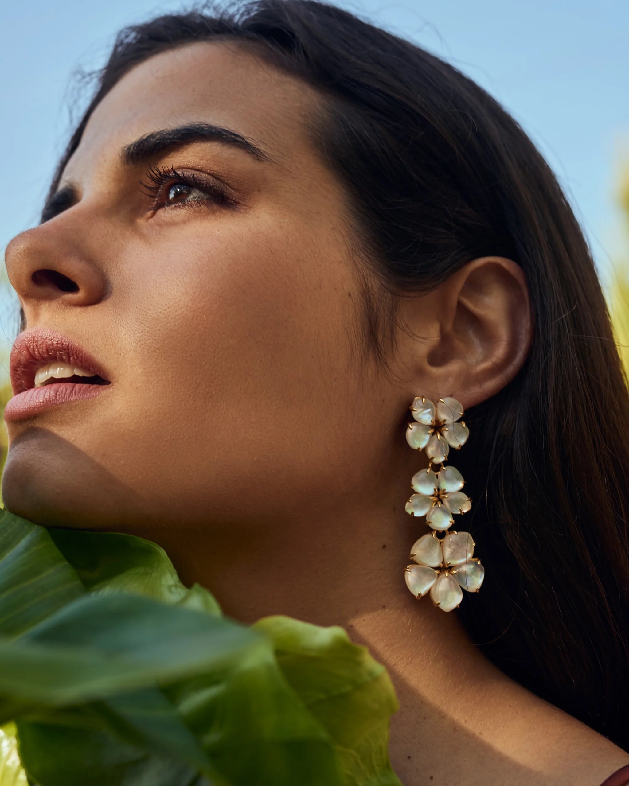Colgantes Hibiscus Intermedios Madreperla Blanca